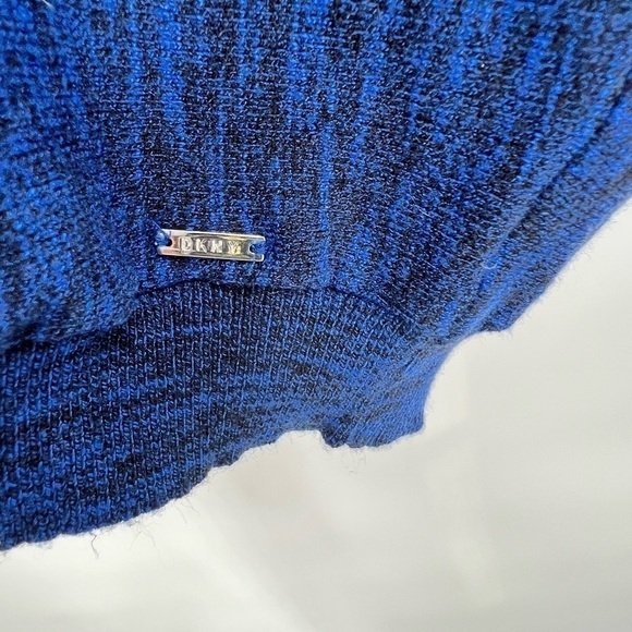 DKNY Jeans blue sweater size XXL - Picture 4 of 8